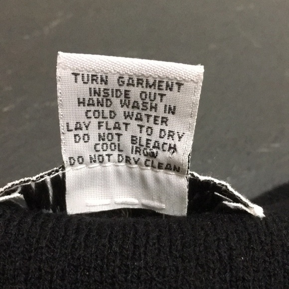 Croft & Barrrow Christmas vest. Size medium - Picture 5 of 8